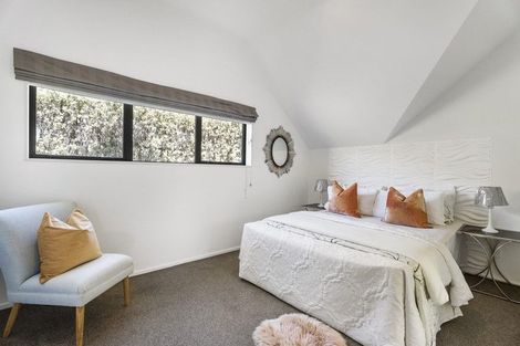 Photo of property in 1a Parkwood Crescent, Gulf Harbour, Whangaparaoa, 0930