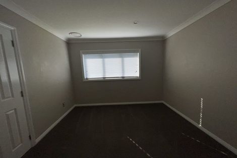 Photo of property in 2 Bellbird Rise, Murrays Bay, Auckland, 0630