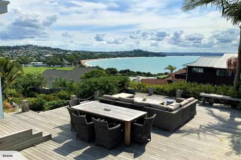 Photo of property in 22 Melandra Road, Stanmore Bay, Whangaparaoa, 0932