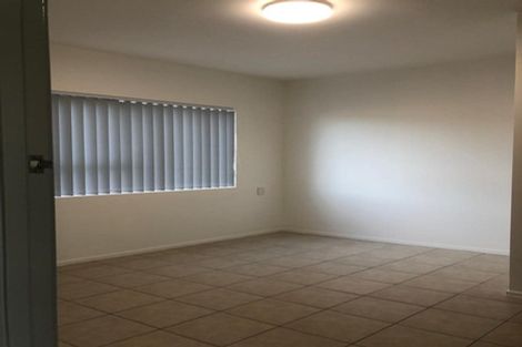 Photo of property in 3/762 Beach Road, Browns Bay, Auckland, 0630