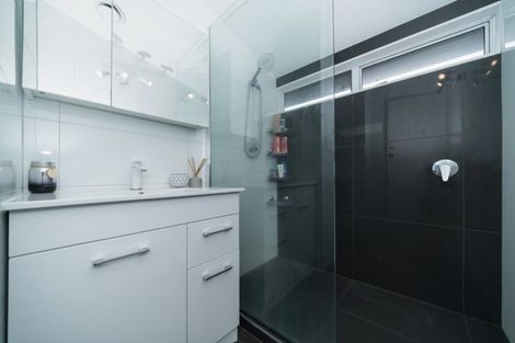 Photo of property in 30 Tiller Close, Kelvin Grove, Palmerston North, 4414