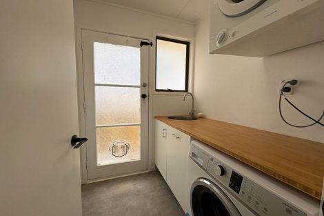 Photo of property in 16 Handforth Street, Onerahi, Whangarei, 0110