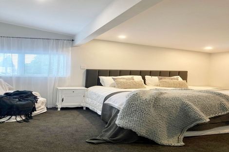 Photo of property in 996 Papamoa Beach Road, Papamoa Beach, Papamoa, 3118