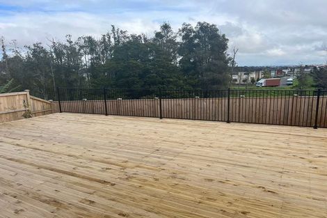 Photo of property in 2f Matatahi Road, Flat Bush, Auckland, 2019