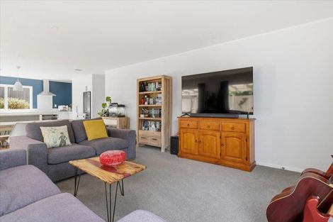 Photo of property in 11 Nautilus Drive, Papamoa Beach, Papamoa, 3118