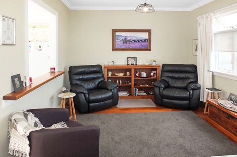 Photo of property in 15 Roore Street, Foxton Beach, Foxton, 4815
