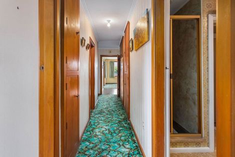 Photo of property in 2/15 Tuscany Place, Beckenham, Christchurch, 8023