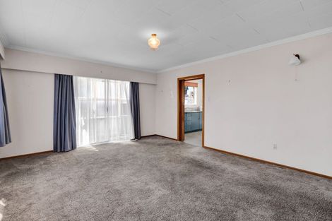Photo of property in 2/56 Young Street, New Plymouth, 4310
