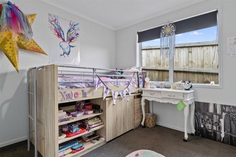 Photo of property in 12 Moira Close, Welcome Bay, Tauranga, 3175