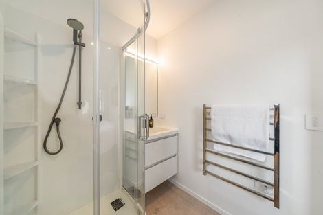 Photo of property in 3 Thornbury Lane, Timberlea, Upper Hutt, 5018