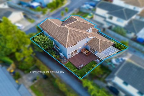 Photo of property in 70 Clover Drive, Henderson, Auckland, 0610