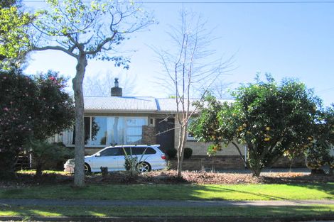 Photo of property in 6 Heath Street, St Andrews, Hamilton, 3200