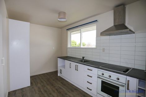 Photo of property in 4/2 Peverel Street, Riccarton, Christchurch, 8011