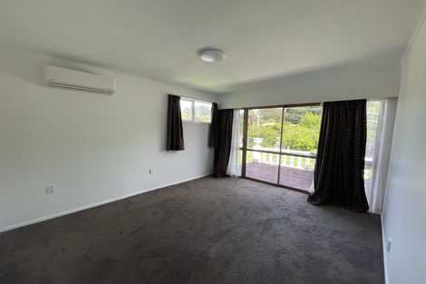 Photo of property in 4 Candia Road, Swanson, Auckland, 0612