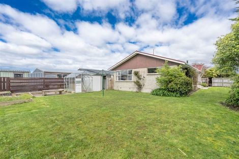 Photo of property in 4 Crowther Crescent, Heidelberg, Invercargill, 9812
