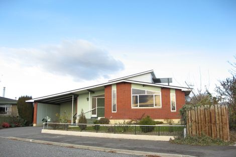 Photo of property in 132 Ashworth Street, Alexandra, 9320