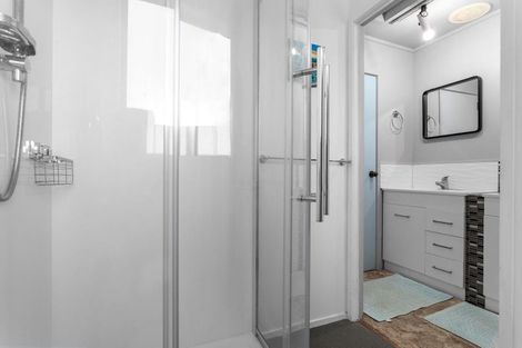 Photo of property in 21 Kawerau Road, Putauaki, Whakatane, 3192