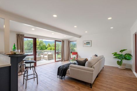 Photo of property in 72 Rutherford Drive, Waikanae Beach, Waikanae, 5036