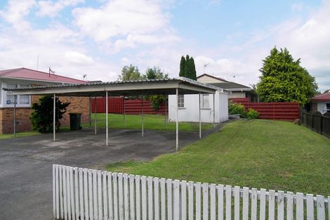 Photo of property in 2/17 Settlement Road, Papakura, 2110