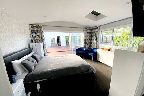 Photo of property in 10 Plunket Avenue, Petone, Lower Hutt, 5012