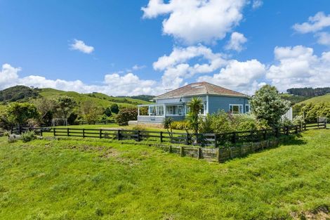 Photo of property in 3050 Kaipara Coast Highway, Glorit, Warkworth, 0984