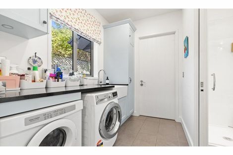 Photo of property in 94 Saint Martins Road, Saint Martins, Christchurch, 8022