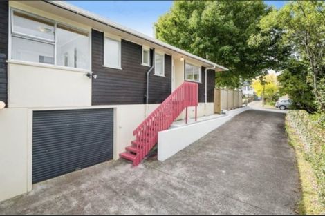 Photo of property in 29 Gladys Avenue, Glenfield, Auckland, 0629