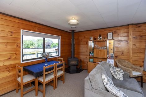 Photo of property in 61a Mazengarb Road, Paraparaumu Beach, Paraparaumu, 5032