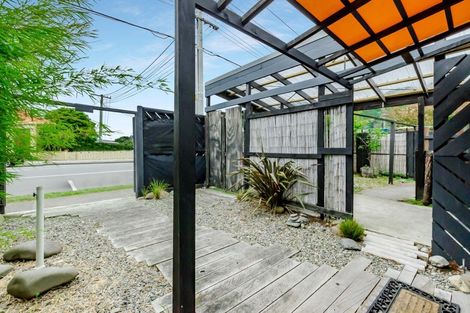 Photo of property in 14 Elizabeth Street, Waikanae, 5036