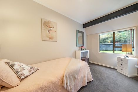 Photo of property in 458 Stokes Valley Road, Stokes Valley, Lower Hutt, 5019
