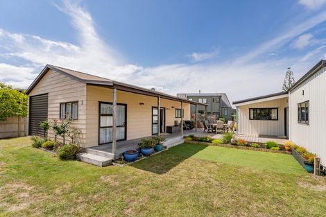 Photo of property in 3 Captain Cook Road, Cooks Beach, Whitianga, 3591