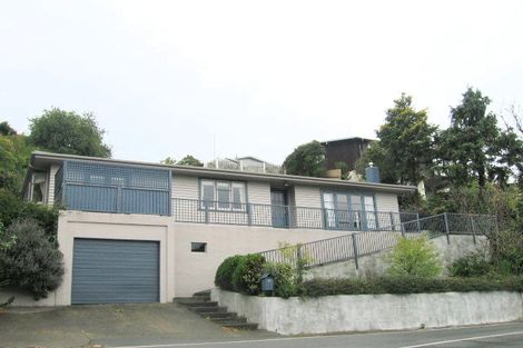 Photo of property in 16 Spencer Road, Hospital Hill, Napier, 4110