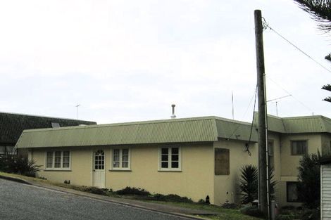 Photo of property in 46 Stillwater Crescent, Stillwater, Silverdale, 0993