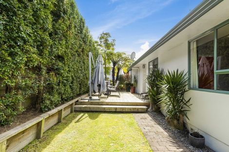 Photo of property in 32 Sunvale Place, Gate Pa, Tauranga, 3112
