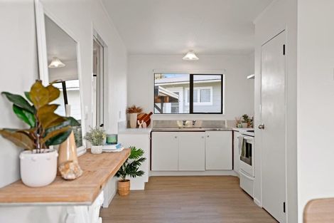 Photo of property in 18c Basley Road, Owhata, Rotorua, 3010