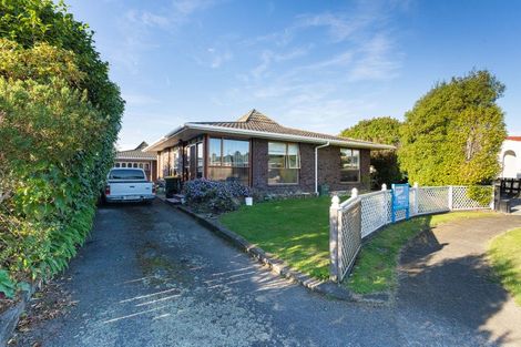 Photo of property in 10 Te Kama Street, Levin, 5510