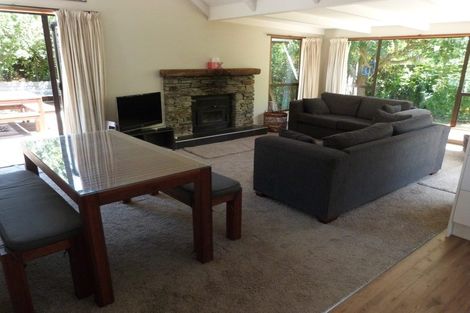 Photo of property in 14 Norfolk Street, Arrowtown, 9302