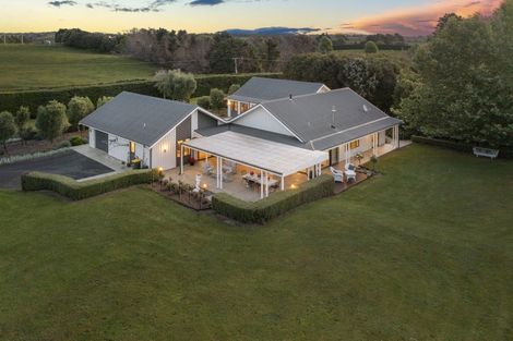 Photo of property in 24 Ellett Road West, Karaka, Papakura, 2580