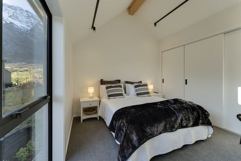 Photo of property in 4 Woolshed Road, Jacks Point, Queenstown, 9371