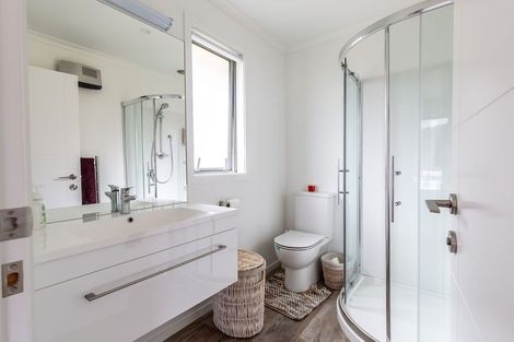 Photo of property in 25 Village Lane, Stoke, Nelson, 7011