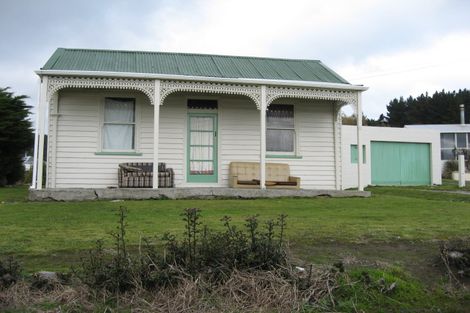 Photo of property in 86 Salcombe Street, Kaitangata, 9210