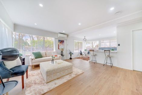 Photo of property in 1/10 Gloaming Place, Conifer Grove, Takanini, 2112