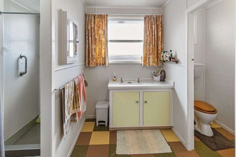 Photo of property in 2/11 Bryce Street, Cambridge, 3434