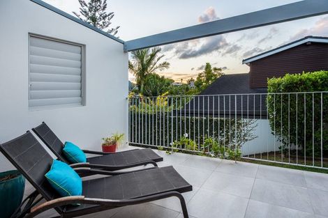 Photo of property in 103a Kowhai Road, Mairangi Bay, Auckland, 0630