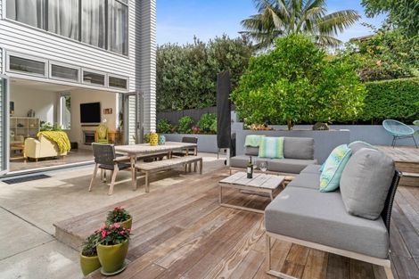 Photo of property in 9b Wiremu Street, Brookfield, Tauranga, 3110