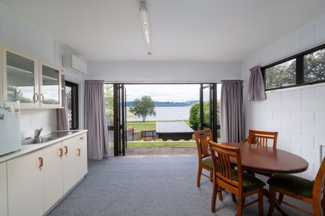 Photo of property in 31 Rainbow Drive, Rainbow Point, Taupo, 3330