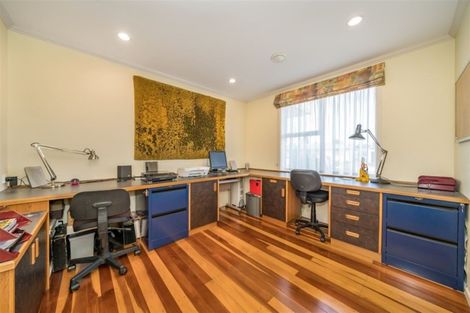 Photo of property in 4 Burns Grove, Trentham, Upper Hutt, 5018