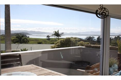 Photo of property in 14 Matakohe Place, Portland, Whangarei, 0178