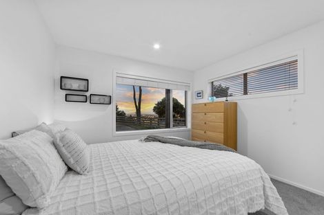 Photo of property in 333 Worsleys Road, Cracroft, Christchurch, 8022