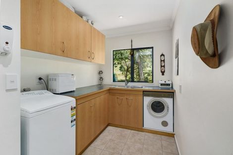 Photo of property in 103 Huia Street, Waikanae, 5391